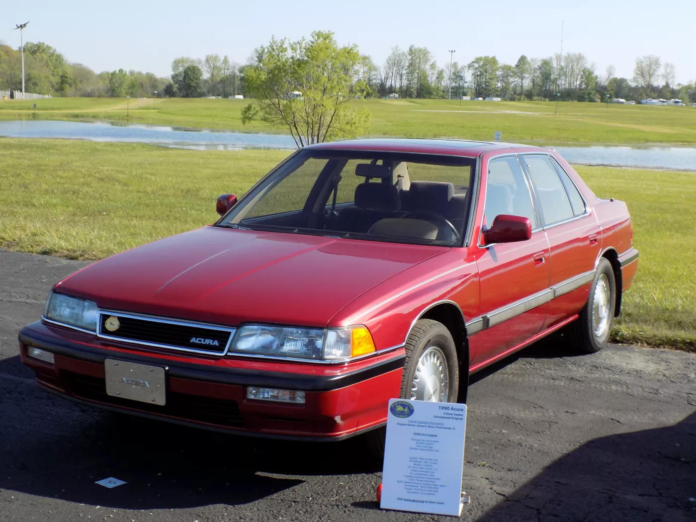 Acura Legend – Acura mid-size luxury car