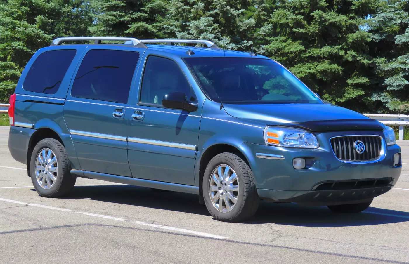 Buick Terraza – Buick minivan