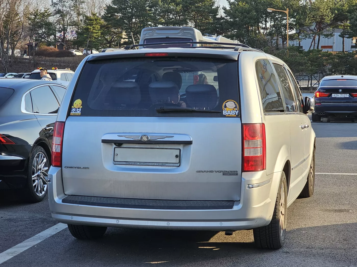 Chrysler Voyager – Chrysler minivan