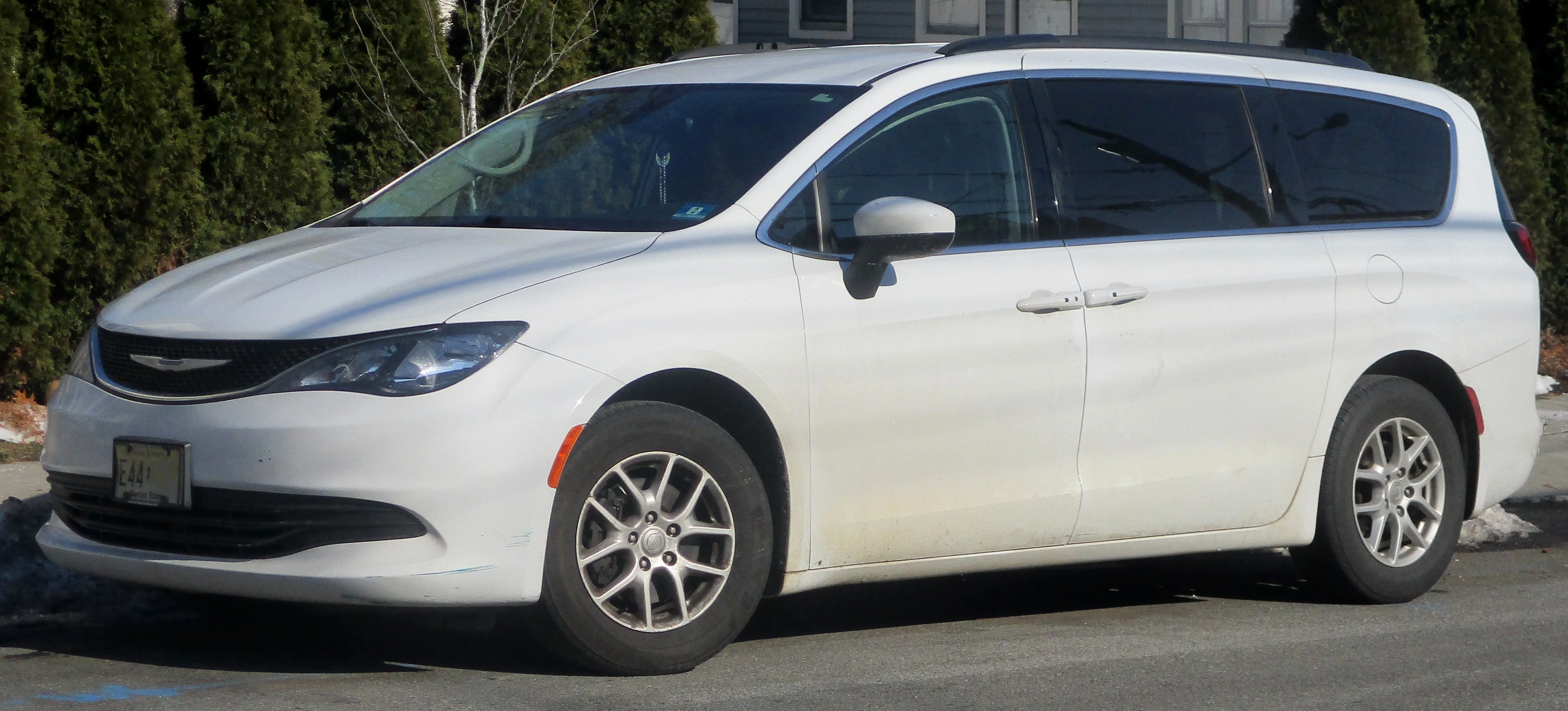 Chrysler Voyager – Chrysler minivan