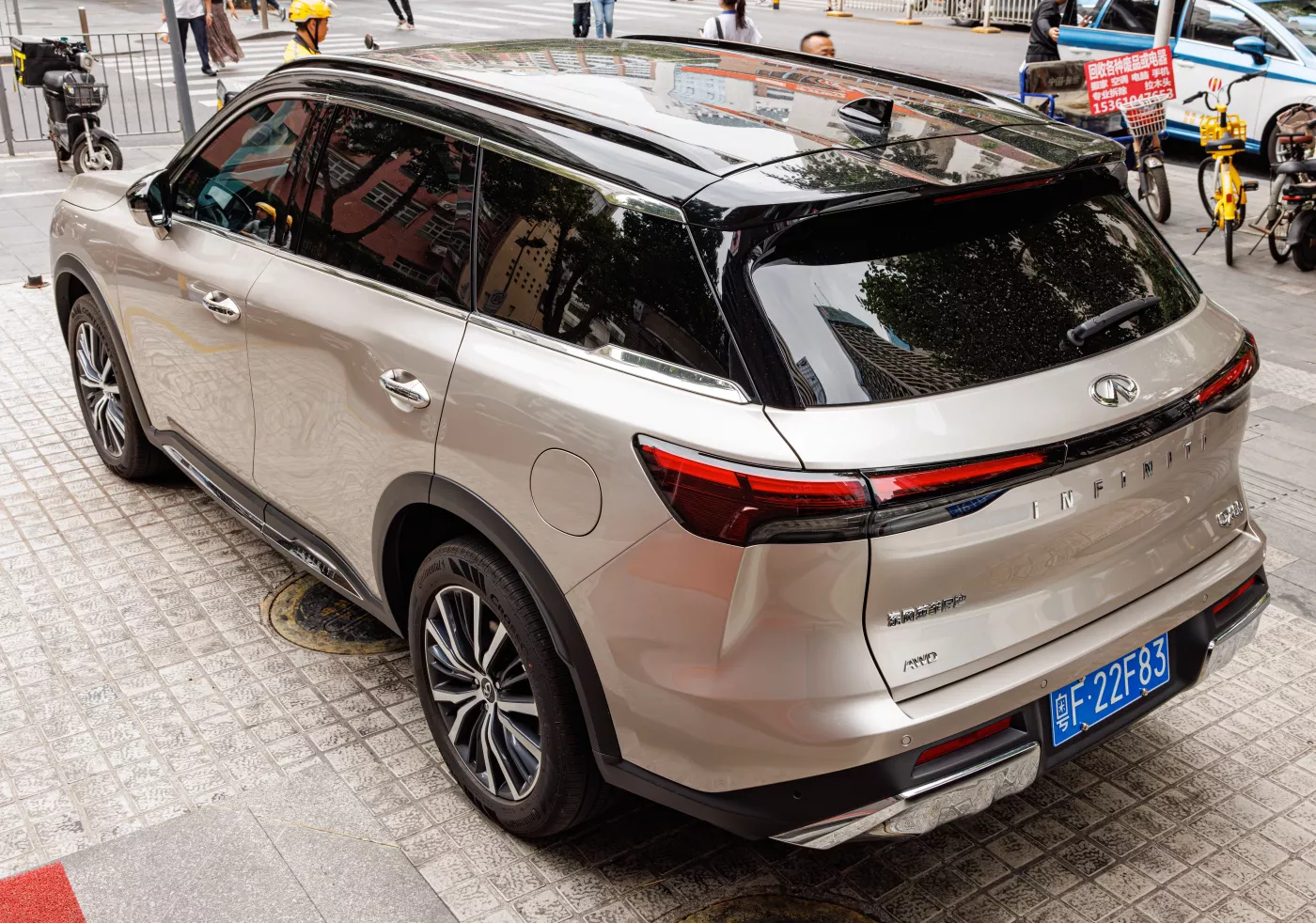 Infiniti QX60 – Infiniti mid-size luxury crossover suv