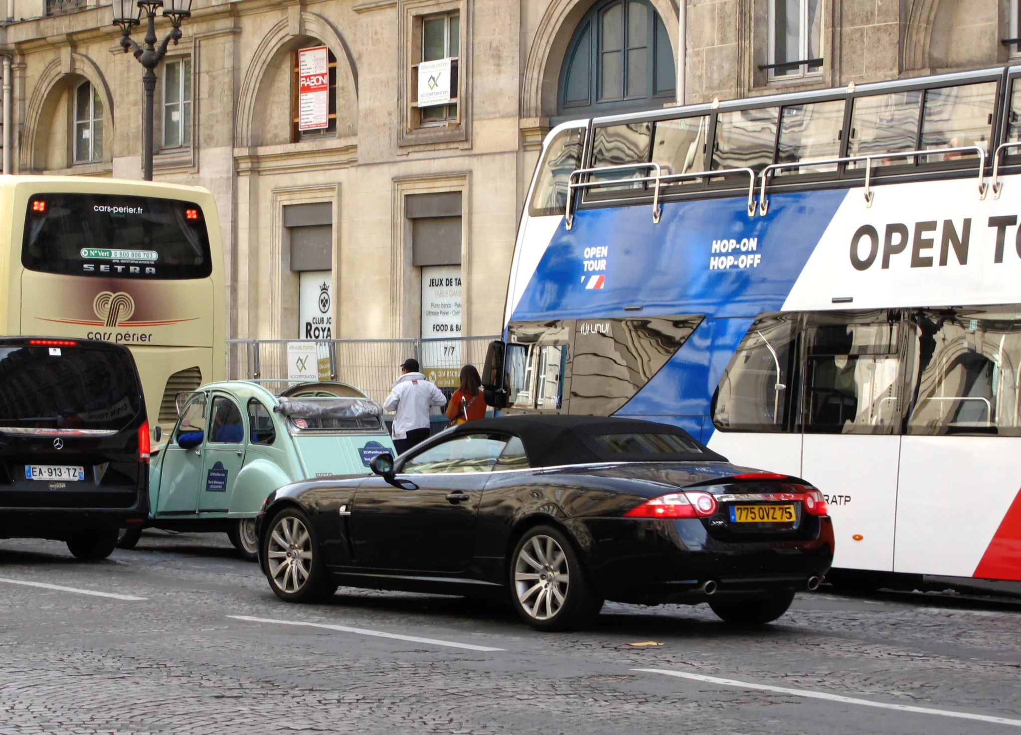 Jaguar XK – Jaguar grand tourer
