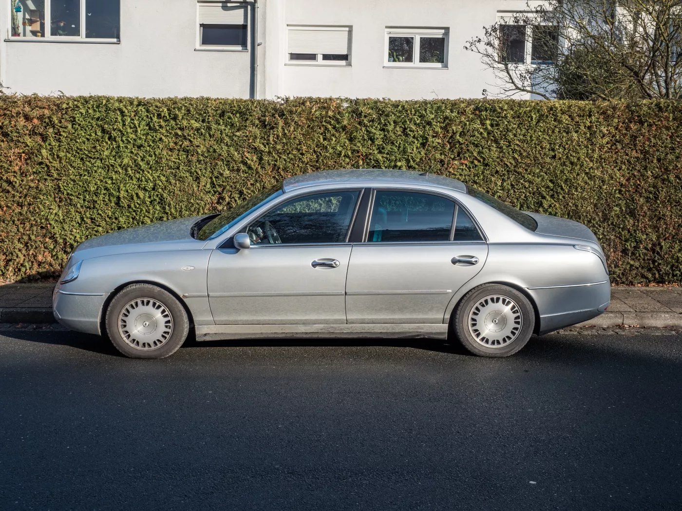 Lancia Thesis – Lancia full-size car