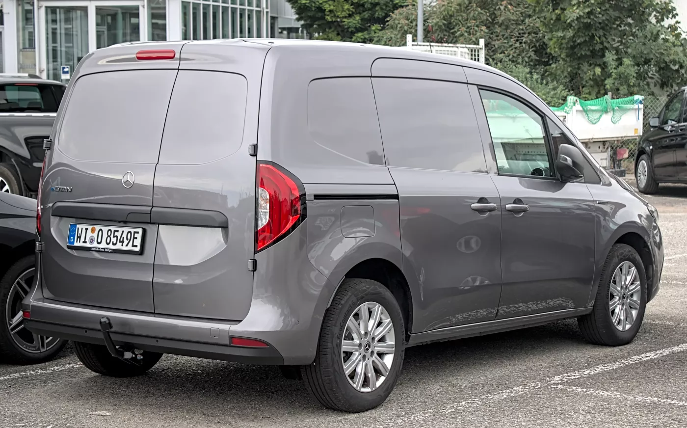 Mercedes-Benz Citan – Mercedes-Benz panel van/leisure activity vehicle