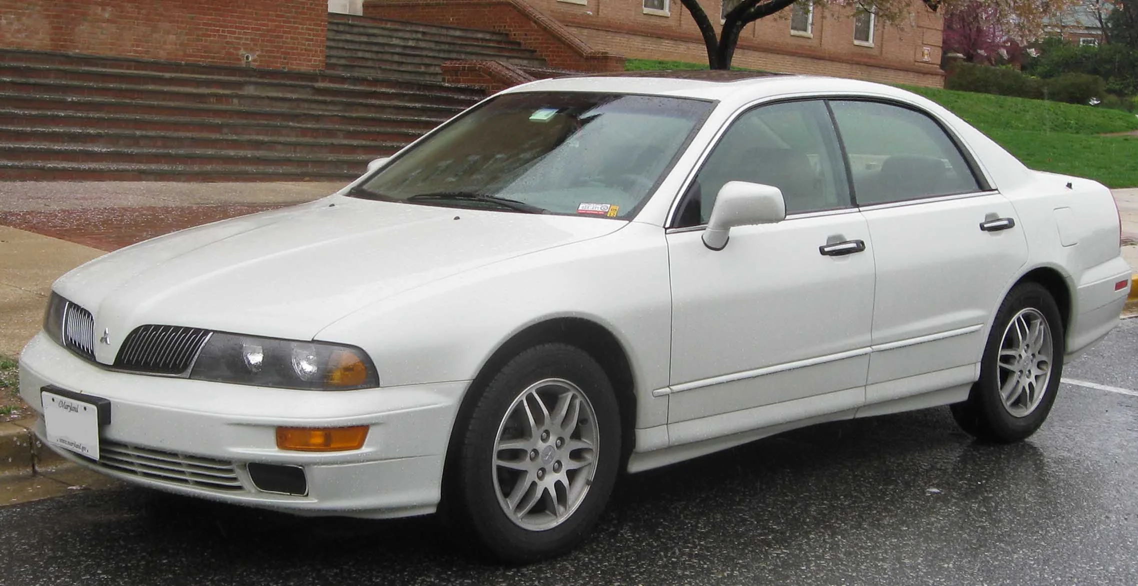 Mitsubishi Diamante – Mitsubishi full-size
