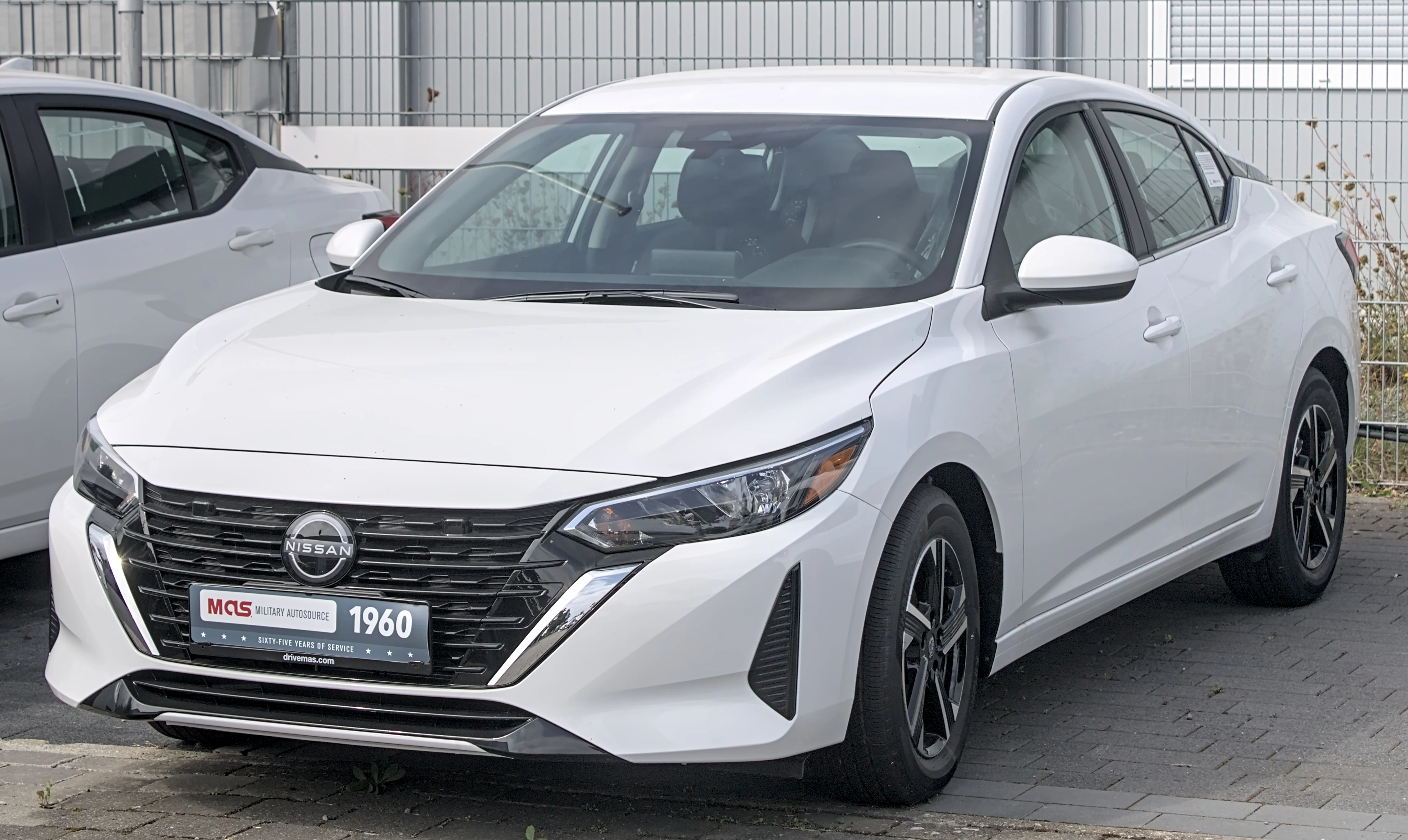 Nissan Sentra – Nissan subcompact car compact car