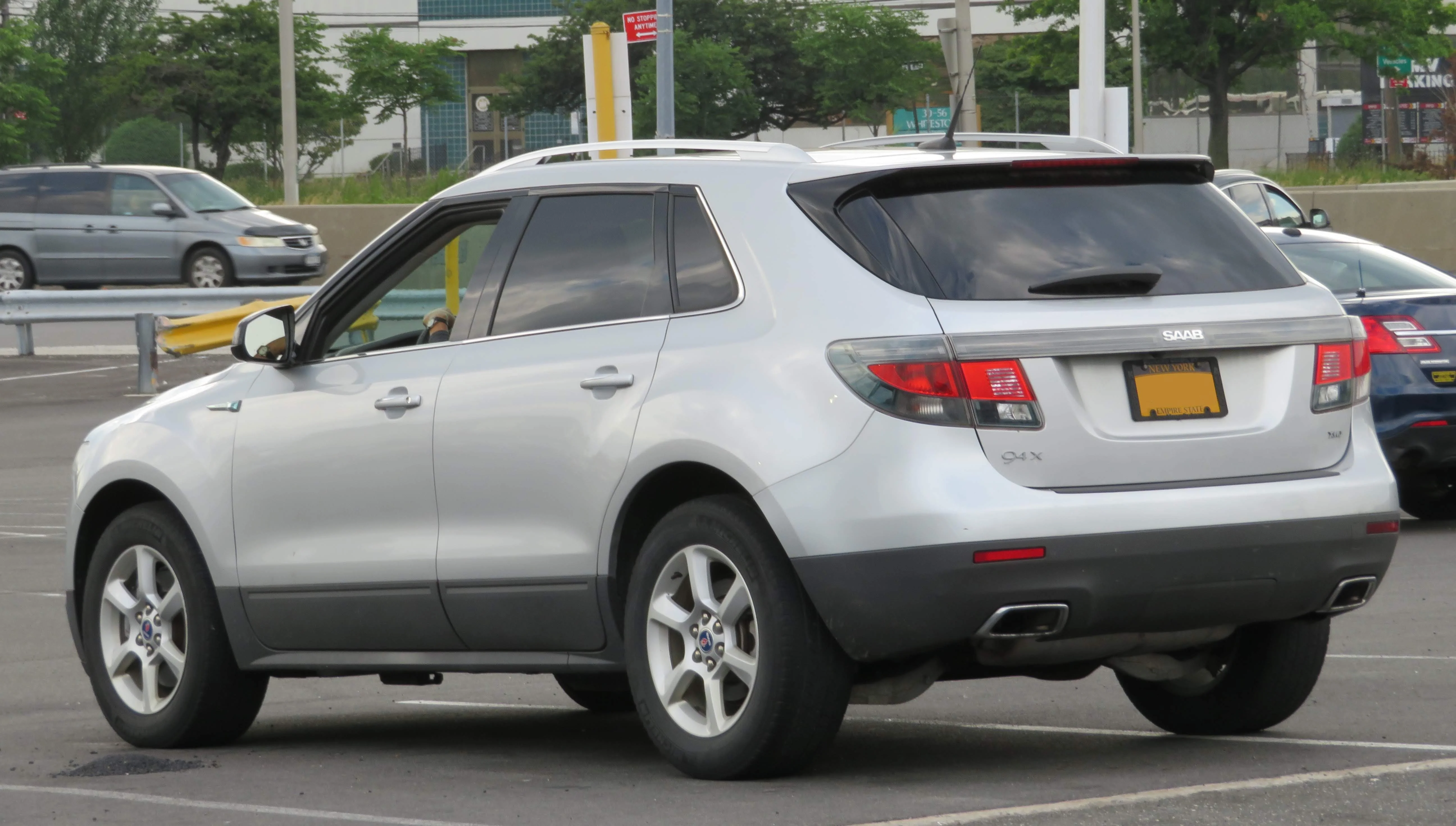 Saab 9-4X – Saab mid-size luxury crossover