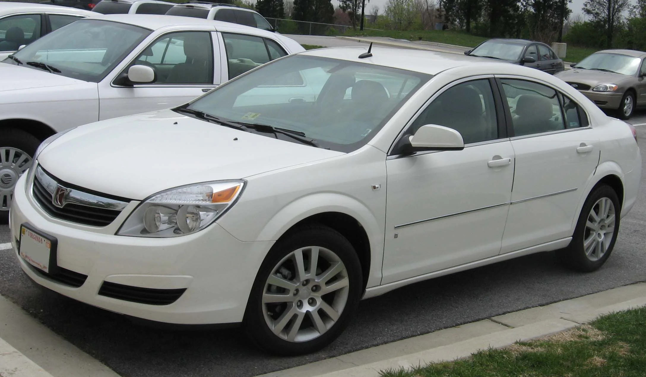 Saturn Aura – Saturn mid-size car