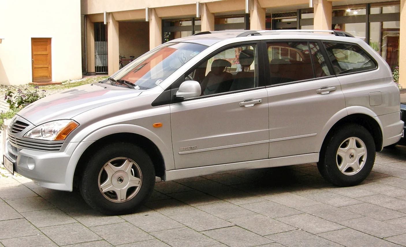 SsangYong Kyron – SsangYong mid-size suv