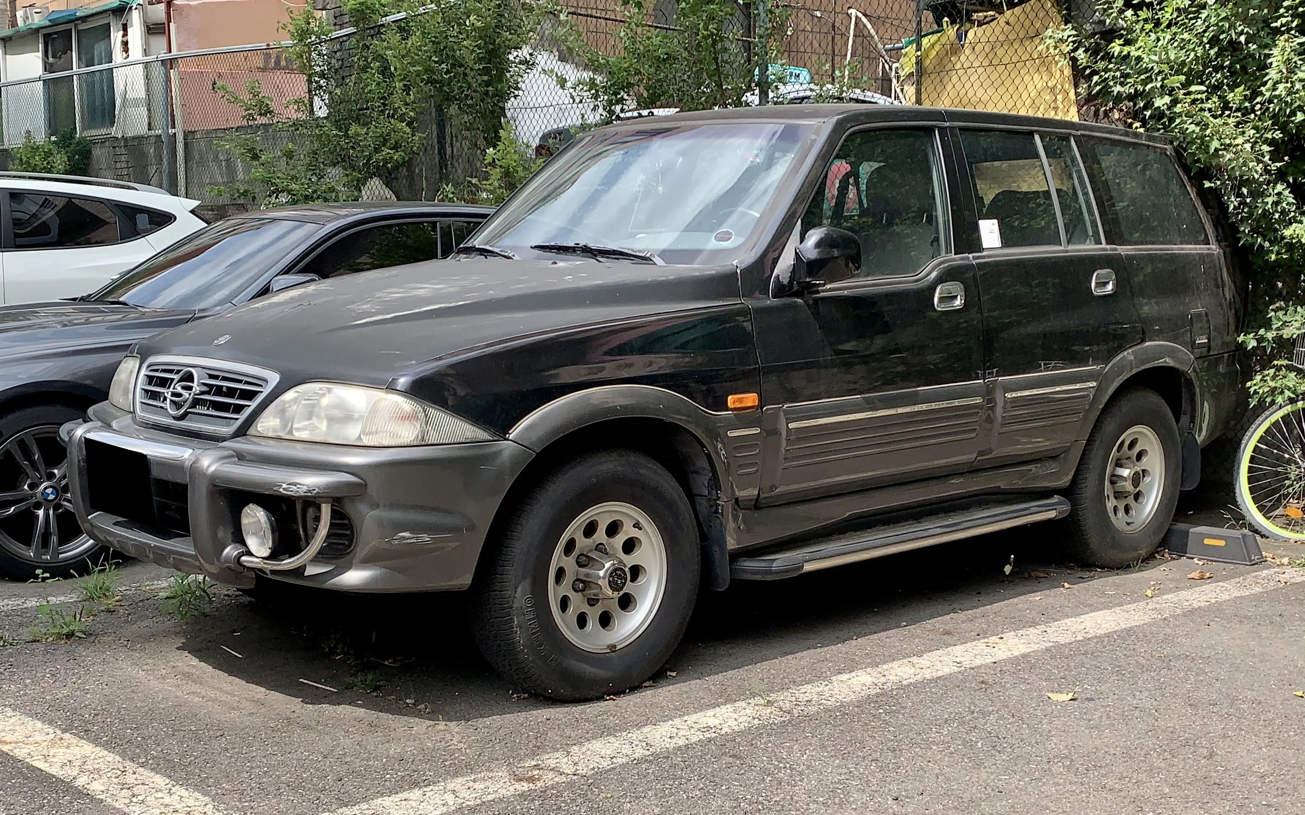 SsangYong Musso car