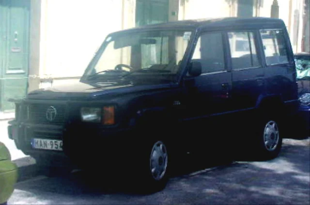 Tata Sumo – Tata mid-size suv