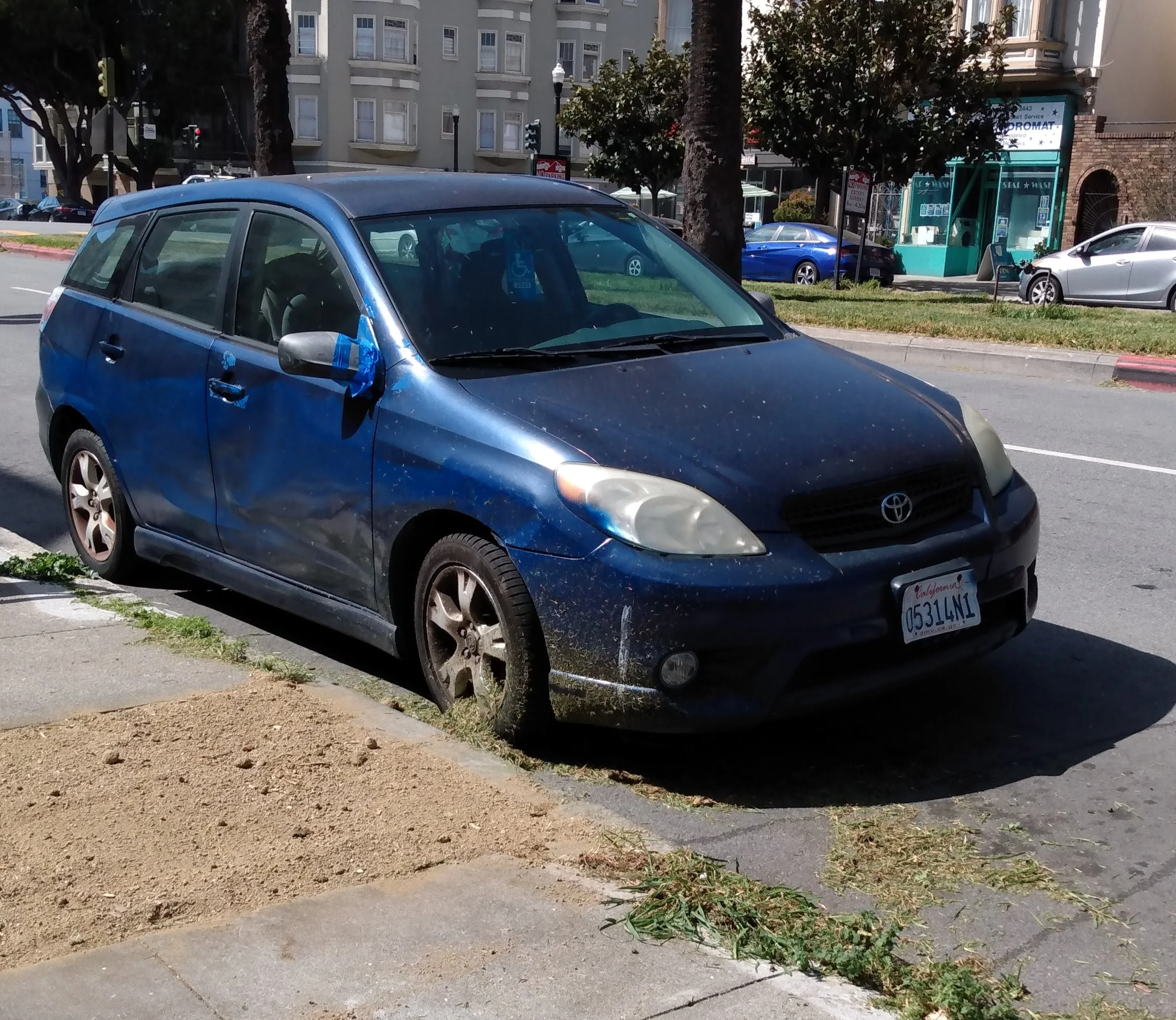 Toyota Matrix – Toyota compact car