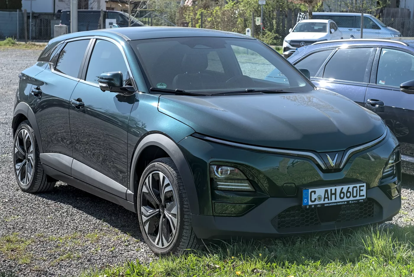 VinFast VF 6 – VinFast subcompact crossover suv