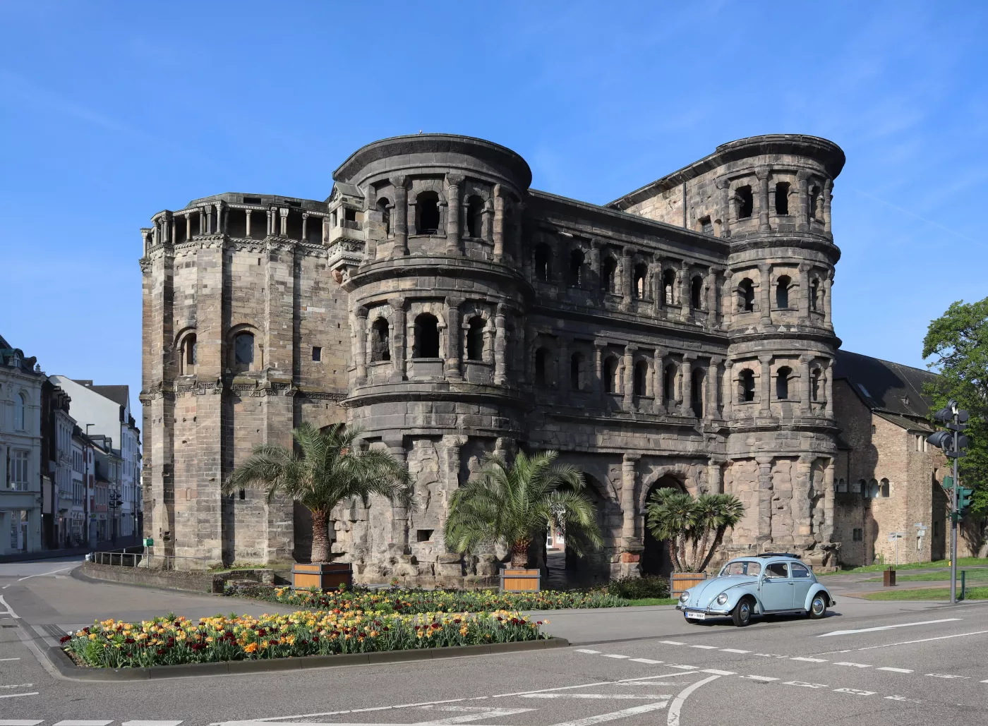 Volkswagen Beetle – Volkswagen small family car