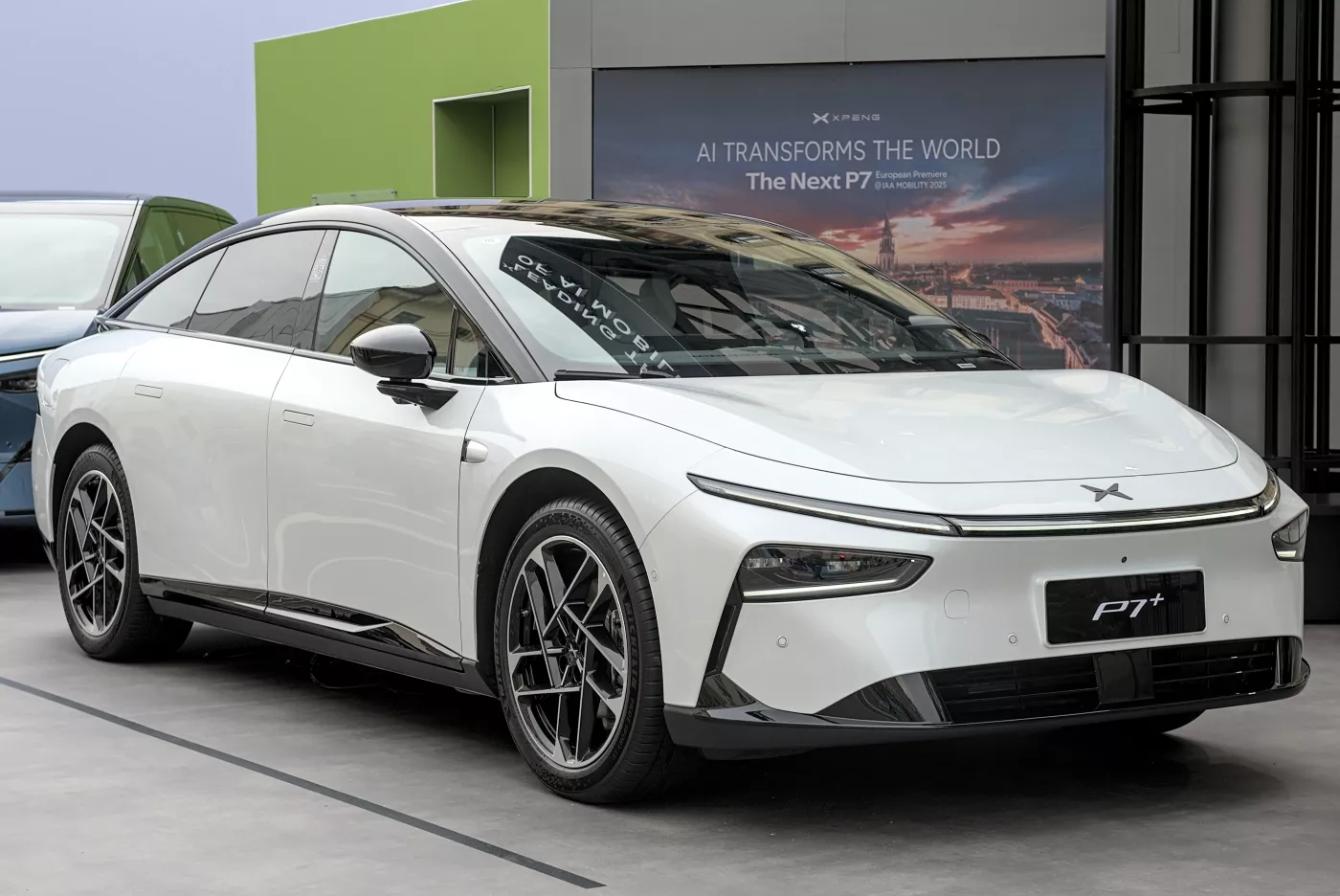 XPeng P7 – XPeng executive car