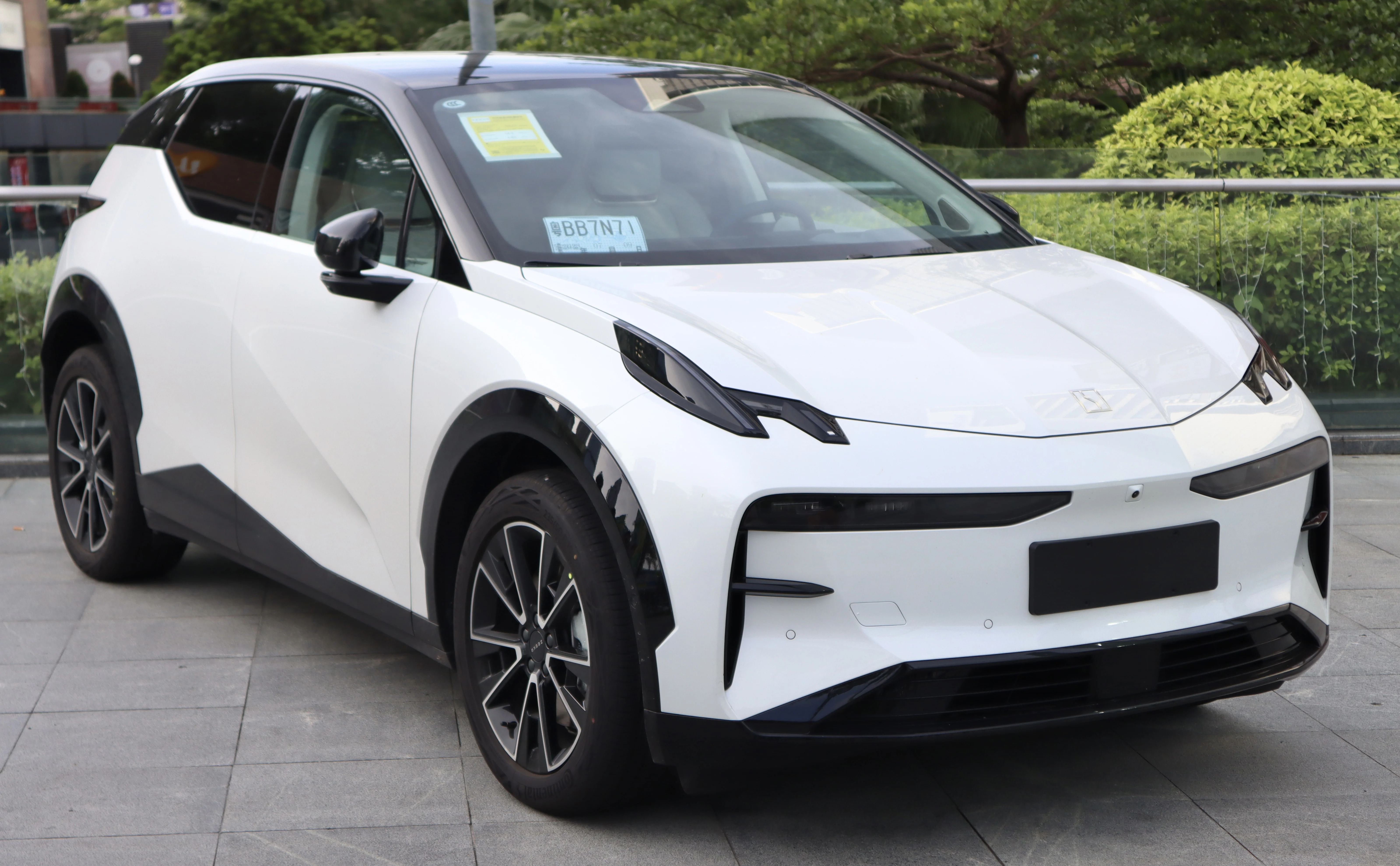 Zeekr X – Zeekr compact crossover suv